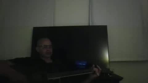 Snapshot of lazy_bad_boy chatting on April 5, 12:52 am lazy_bad_boy online show from April 5, 12:52 am