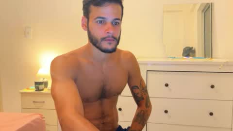 Snapshot of lcscerq chatting on November 28, 11:18 pm lcscerq online show from November 28, 11:18 pm