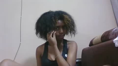 lea96546 online show from November 12, 5:24 pm