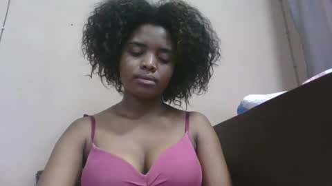 lea96546 online show from March 26, 6:52 am