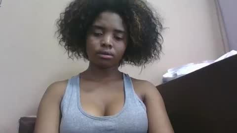 lea96546 online show from March 27, 8:26 am