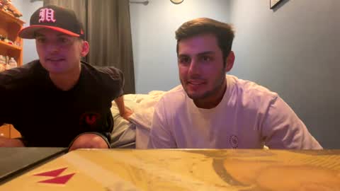Snapshot of leaderzac chatting on June 20, 12:03 am leaderzac online show from June 20, 12:03 am