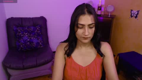 Snapshot of leah_666 chatting on February 3, 1:51 pm leah 666 online show from February 3, 1:51 pm