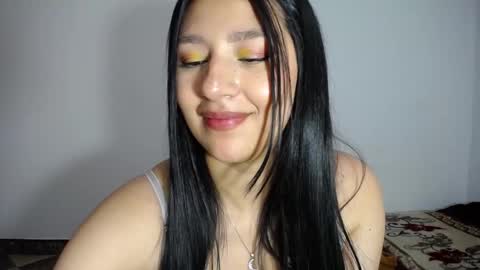 leah_cyrus online show from December 21, 7:03 am