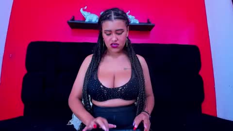 Leah online show from January 6, 3:31 am