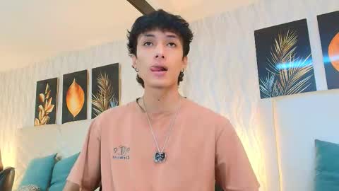 Lean online show from February 10, 8:57 pm