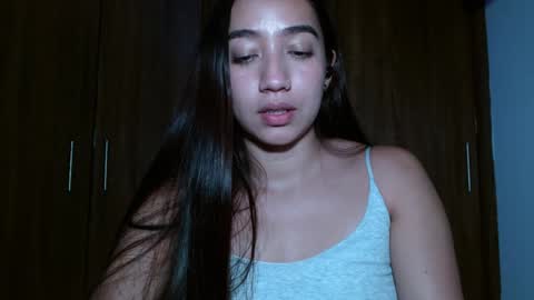 Snapshot of leanaalhub chatting on December 21, 9:12 am leanaalhub online show from December 21, 9:12 am