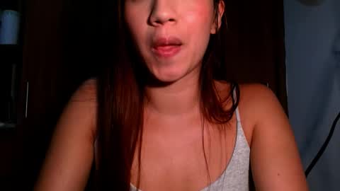 Snapshot of leanaalhub chatting on December 1, 11:32 pm leanaalhub online show from December 1, 11:32 pm