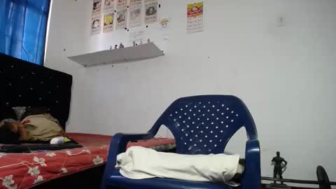 Latino hot online show from May 9, 5:51 pm