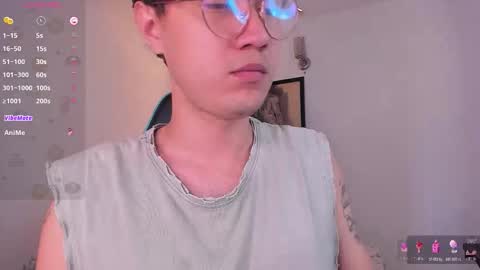 leaneseb online show from November 20, 1:33 pm