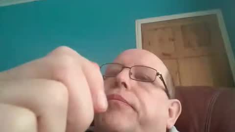 leatherpants68 online show from November 1, 2:41 pm