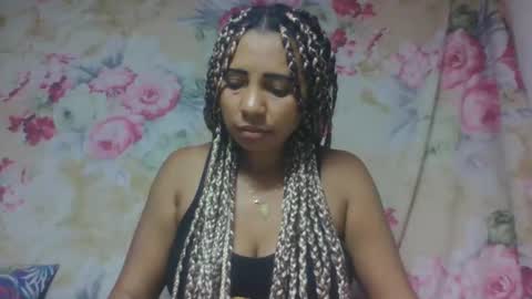 leatiana online show from February 25, 7:18 am