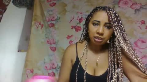 leatiana online show from March 16, 12:31 pm