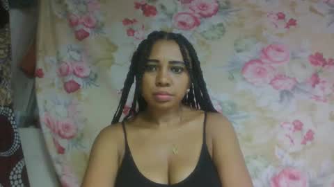 leatiana online show from April 3, 7:17 am