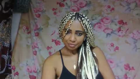 Snapshot of leatianaa chatting on May 23, 11:14 am leatianaa online show from May 23, 11:14 am