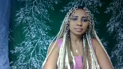 leatianaa online show from July 2, 10:38 pm