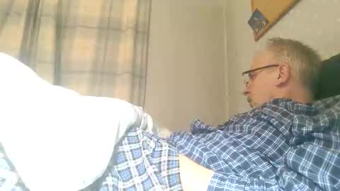 lechertachatte4444 online show from January 18, 11:08 pm