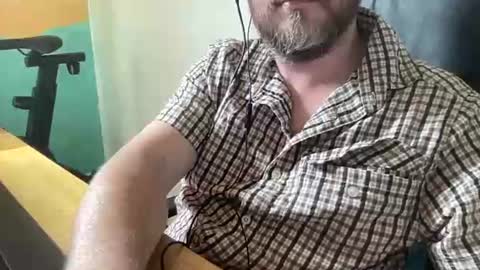 lee_8891 online show from June 29, 10:26 am