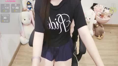 Lee online show from June 24, 11:42 am