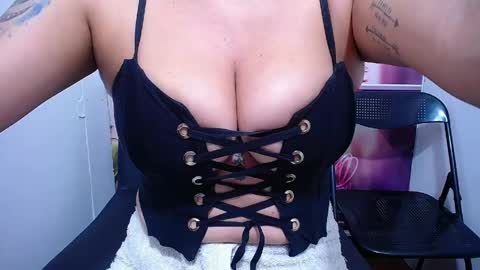 lee_marash online show from May 28, 3:09 pm