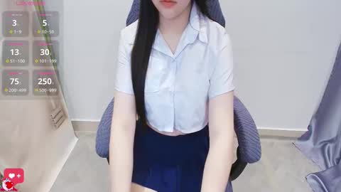 Lee online show from March 4, 11:38 am