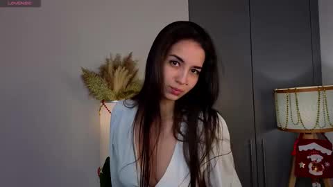 Jasmine online show from January 16, 6:17 am