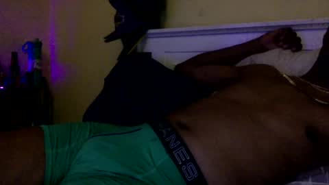 Snapshot of leebeepos48 chatting on June 14, 5:09 am leebeepos48 online show from June 14, 5:09 am