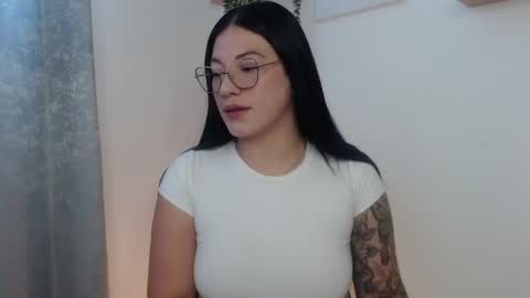 leena_rosee online show from May 20, 4:46 pm
