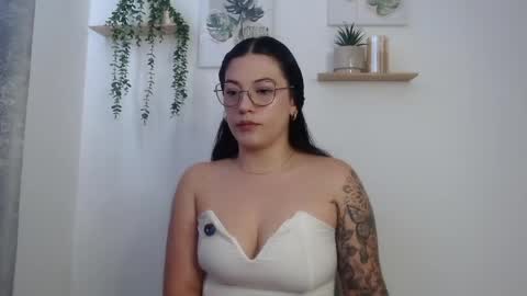 leena_rosee online show from May 27, 2:47 pm