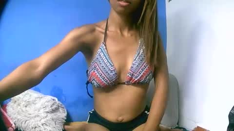 leeromi online show from March 20, 6:35 pm