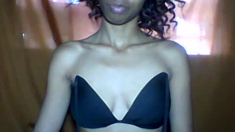 Snapshot of leeromi chatting on July 14, 9:36 am leeromi online show from July 14, 9:36 am