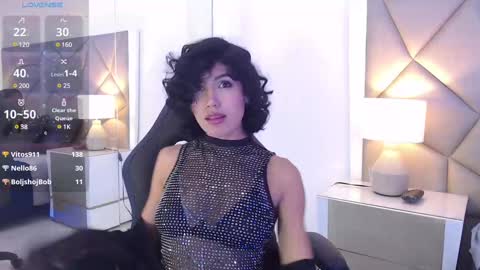 Snapshot of leethompson_ chatting on January 9, 3:01 pm Leet online show from January 9, 3:01 pm