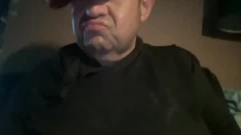 Snapshot of leflatteur chatting on August 2, 6:39 pm leflatteur online show from August 2, 6:39 pm