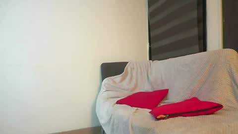 Leah online show from June 4, 3:56 am
