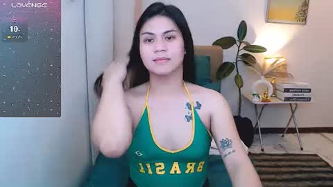 Cailey online show from June 25, 4:11 pm