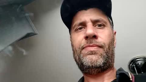 leightimmins001 online show from May 29, 11:41 am