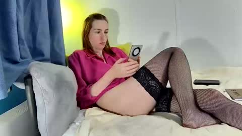 Snapshot of leila_cam18 chatting on November 4, 11:04 pm Leila online show from November 4, 11:04 pm