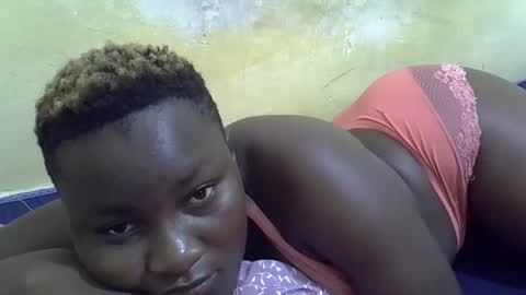 leilah_cute19 online show from March 10, 6:29 am