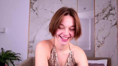 Snapshot of leilalawson chatting on December 30, 11:48 am LeilaLawson online show from December 30, 11:48 am