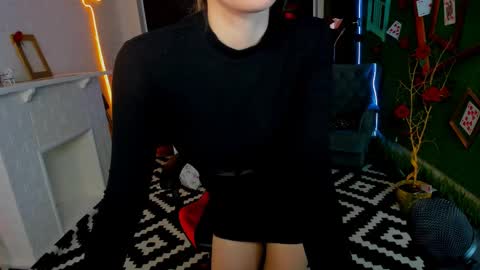 Snapshot of leilarai chatting on March 4, 4:30 pm Leila Rai online show from March 4, 4:30 pm