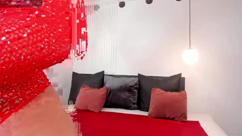 Leily online show from April 17, 9:51 pm