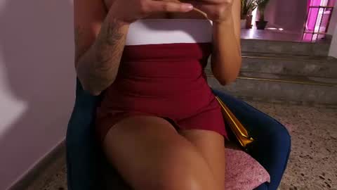 Snapshot of leja_ chatting on June 20, 5:27 pm Leja online show from June 20, 5:27 pm