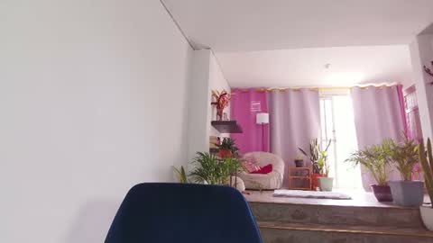 Snapshot of leja_ chatting on July 18, 3:38 pm Leja online show from July 18, 3:38 pm