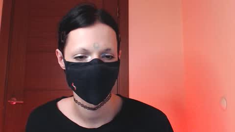 lekkj online show from November 7, 6:30 pm