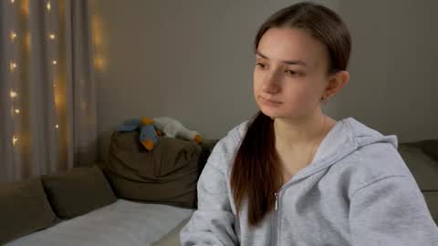 Snapshot of lelia_vibe chatting on February 5, 5:39 pm Lelia online show from February 5, 5:39 pm