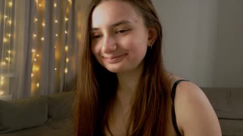 Snapshot of lelia_vibe chatting on February 25, 6:17 pm Lelia online show from February 25, 6:17 pm