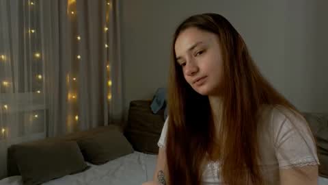 Lelia online show from March 26, 5:29 pm