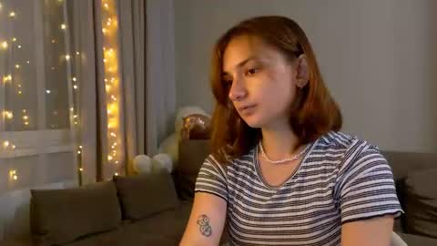 Lelia online show from July 29, 8:40 pm