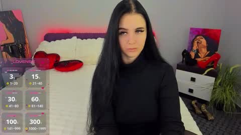 LellitClark online show from October 23, 6:50 pm