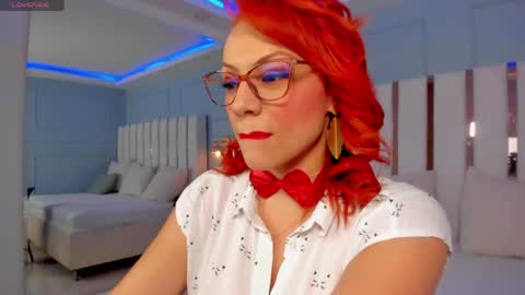 Leloo  online show from May 18, 7:41 pm